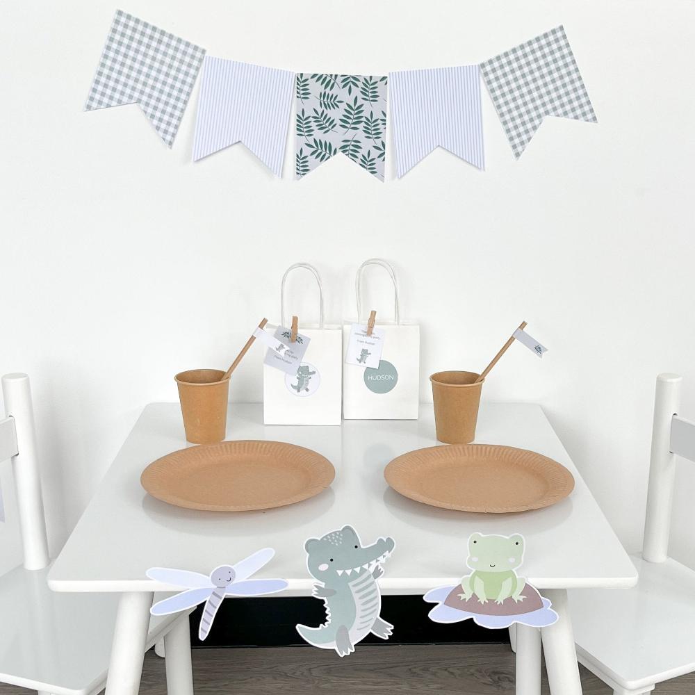 Crocodile Themed Party Set Up by The Printable Place featuring a dovetail shaped bunting