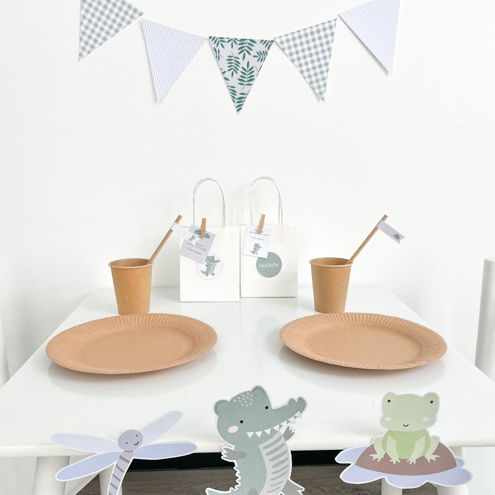 Crocodile themed party decorations by The Printable Place